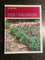 Sten i tr&auml;dg&aring;rden