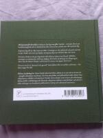 Med passion f&ouml;r det vilda : jakten, hundarna, maten