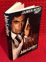 Tid f&ouml;r h&auml;mnd (James Bond 007)