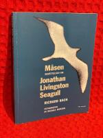 M&aring;sen : Ber&auml;ttelsen om Jonathan Livingston Seagull