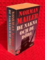 De nakna och de d&ouml;da : [roman]