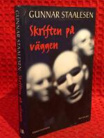 Skriften p&aring; v&auml;ggen