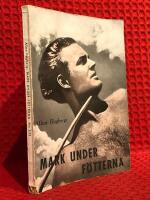 Mark under f&ouml;tterna