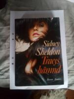 Tracys h&auml;mnd : roman