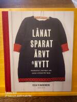 L&aring;nat, sparat, &auml;rvt & nytt : sm&aring;koftor, fintr&ouml;jor och annat stickat f&ouml;r barn