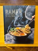 Ramen : japanska nudlar och sm&aring;r&auml;tter