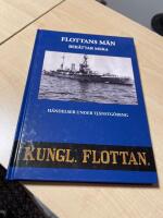 Flottans m&auml;n ber&auml;ttar mera : h&auml;ndelser under tj&auml;nstg&ouml;ring i Kungl. Flottan