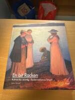 En bit Racken : kulinariska str&ouml;vt&aring;g i Rackenm&aring;larnas fotsp&aring;r