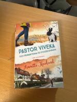 Pastor Viveka och feministerna p&aring; Stockrosv&auml;gen