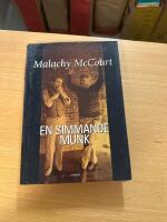 En simmande munk