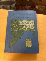 Bilderatlas till L&auml;karebok 64 planscher i akvarelltryck j&auml;mte en modell af kvinnokroppen till is&auml;rl&auml;ggning