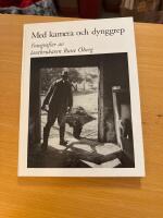 Med kamera och dynggrep : fotografier