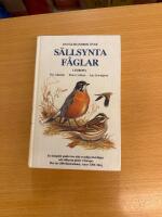En f&auml;lthandbok &ouml;ver s&auml;llsynta f&aring;glar i Europa