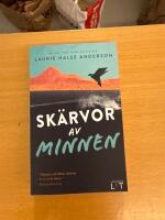 Sk&auml;rvor av minnen