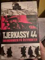 Tjerkassy 44 : inringningen p&aring; &Ouml;stfronten