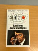 Drick ur ditt glas : samt novellen Slutreplik