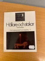 H&aring;llare och stakar f&ouml;r levande ljus