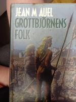 Grottbj&ouml;rnens folk