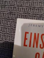 Einsteins g&aring;ta : g&aring;tor och problem som kan l&ouml;sas - om du t&auml;nker som Einstein!