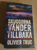 Skuggorna v&auml;nder tillbaka