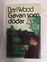 G&aring;van som d&ouml;dar : roman