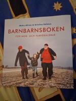 Barnbarnsboken : f&ouml;r mor- och farf&ouml;r&auml;ldrar