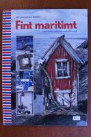 Fint maritimt med sten, sn&auml;ckor och drivved