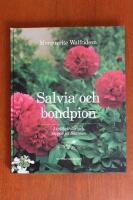 Salvia och bondpion : i tr&auml;dg&aring;rdar och t&auml;ppor p&aring; Skansen