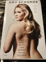 The girl with the lower back tattoo  : saker du inte vet om mig