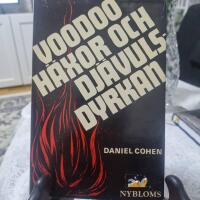 Voodoo, h&auml;xor och dj&auml;vulsdyrkan