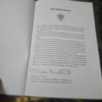 N&auml;r Balkan brann! : &ouml;verste 1. Ulf Henricsson om sitt krig i Bosnien och hur han blev "sheriffen i Vareš"