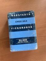 Norstedts engelska fickordbok : engelsk-svensk, svensk-engelsk : 32000 ord och fraser
