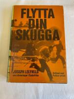 Flytta din skugga : om st&auml;mningar i Sydafrika
