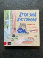 &Aring;tta sm&aring; kattungar