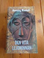 Den vita lejoninnan : kriminalroman