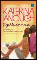 TIGERKVINNAN