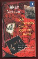 OCH PICCADILLY CIRCUS LIGGER INTE I KUMLA