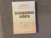 Schamanens hj&auml;rta : ljuskrigarens ber&auml;ttelser och traditioner