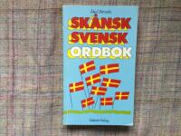 Sk&aring;nsk-svensk ordbok