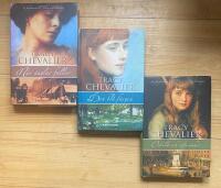 Tracy Chevalier X 3 : N&auml;r &auml;nglar faller / Den bl&aring; f&auml;rgen / Oskuld och erfarenhet