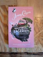 Sommar i det lilla bageriet p&aring; strandpromenaden