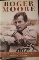 Mitt namn &auml;r Moore - Roger Moore
