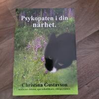 Hj&auml;lp - han &auml;r psykopat! Psykopaterna i din n&auml;rhet