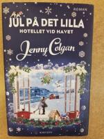 Jul p&aring; det lilla hotellet vid havet