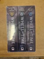 Wheel of Time Box Set 3, book 7-9