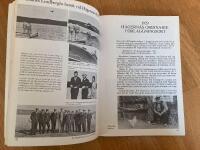 F2-H&auml;gern&auml;s : Kungl. Roslagens flygk&aring;rs och H&auml;gern&auml;s historia