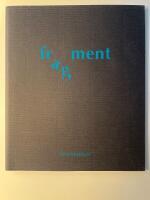 Fragment : bilder av papper med tryck : 1971-1991