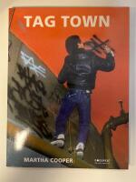 Tag Town (Engelska)