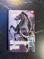 Skymningsg&aring;tan