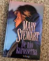 De nio karosserna : roman